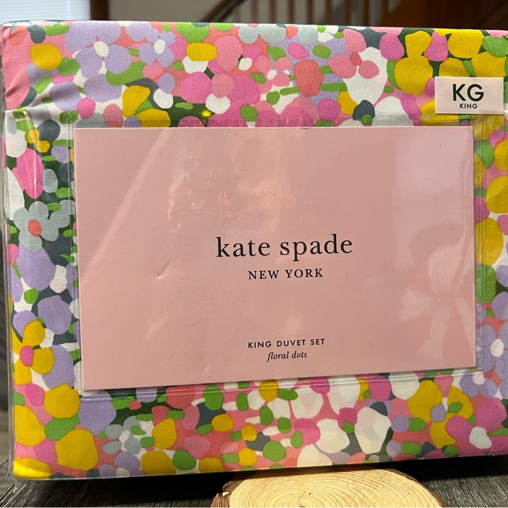 Kate Spade King Size Duvet Set NIB Floral Dots 100% cotton
